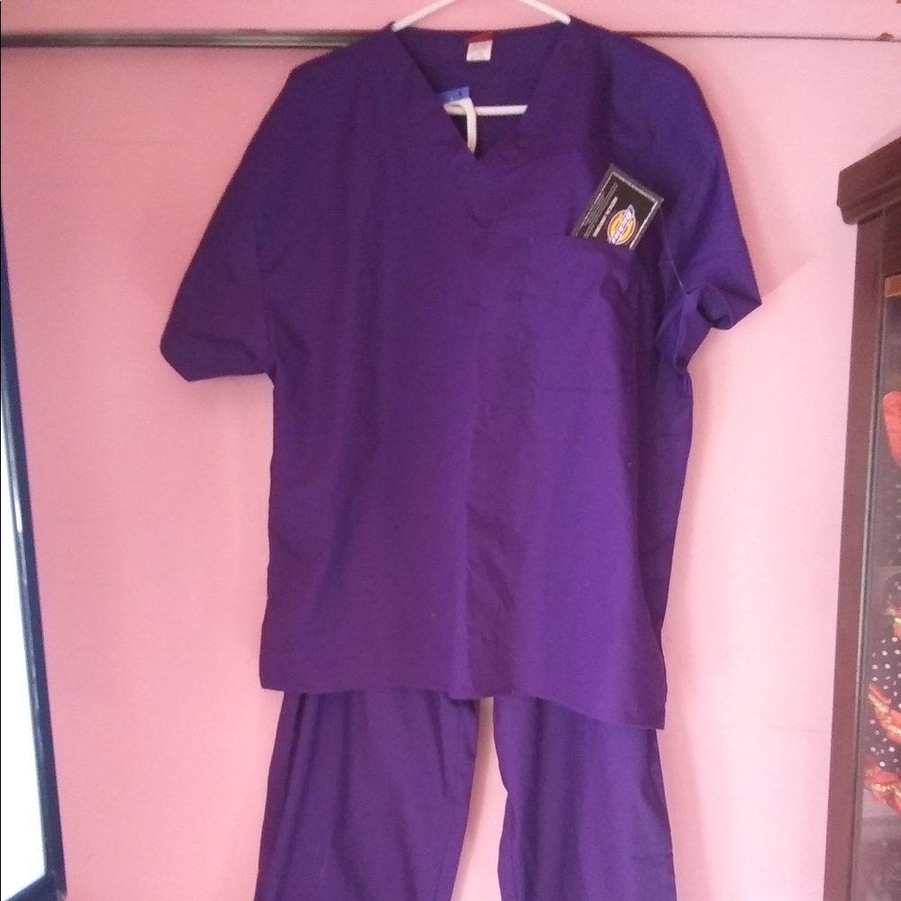 Scrub Set